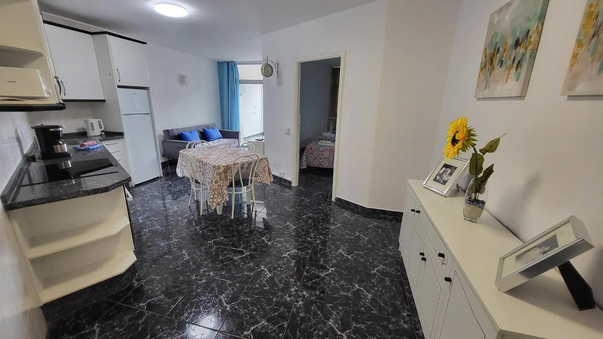 Guayero 2 Apartment Los Cristianos  Spain
